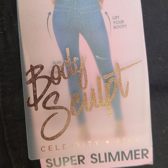 Juniors - Celebrity Pink Mid-Rise Super Slimmer Ankle Jeans - Picture 4 of 10
